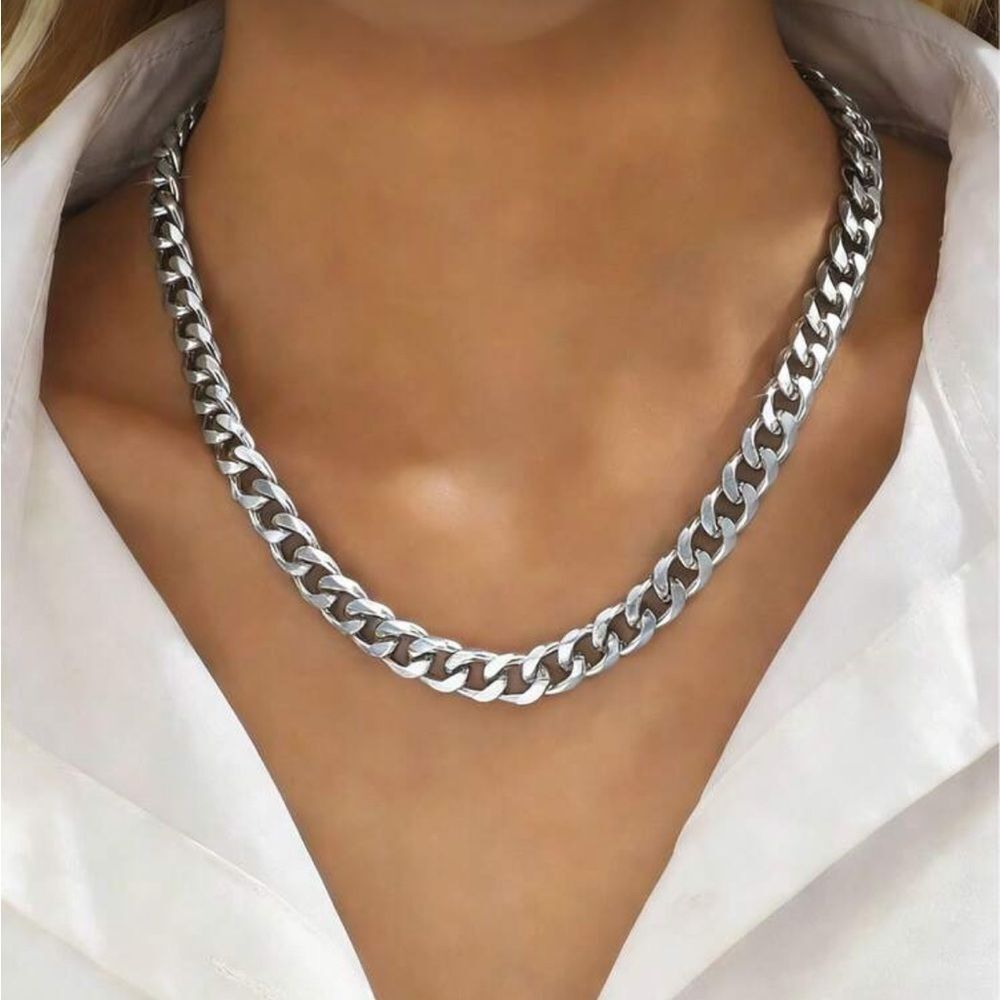Silver Chain Necklace R28